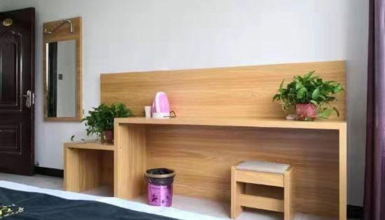 Zimmer - Rongcheng Qingfeng Mingyue Apartment