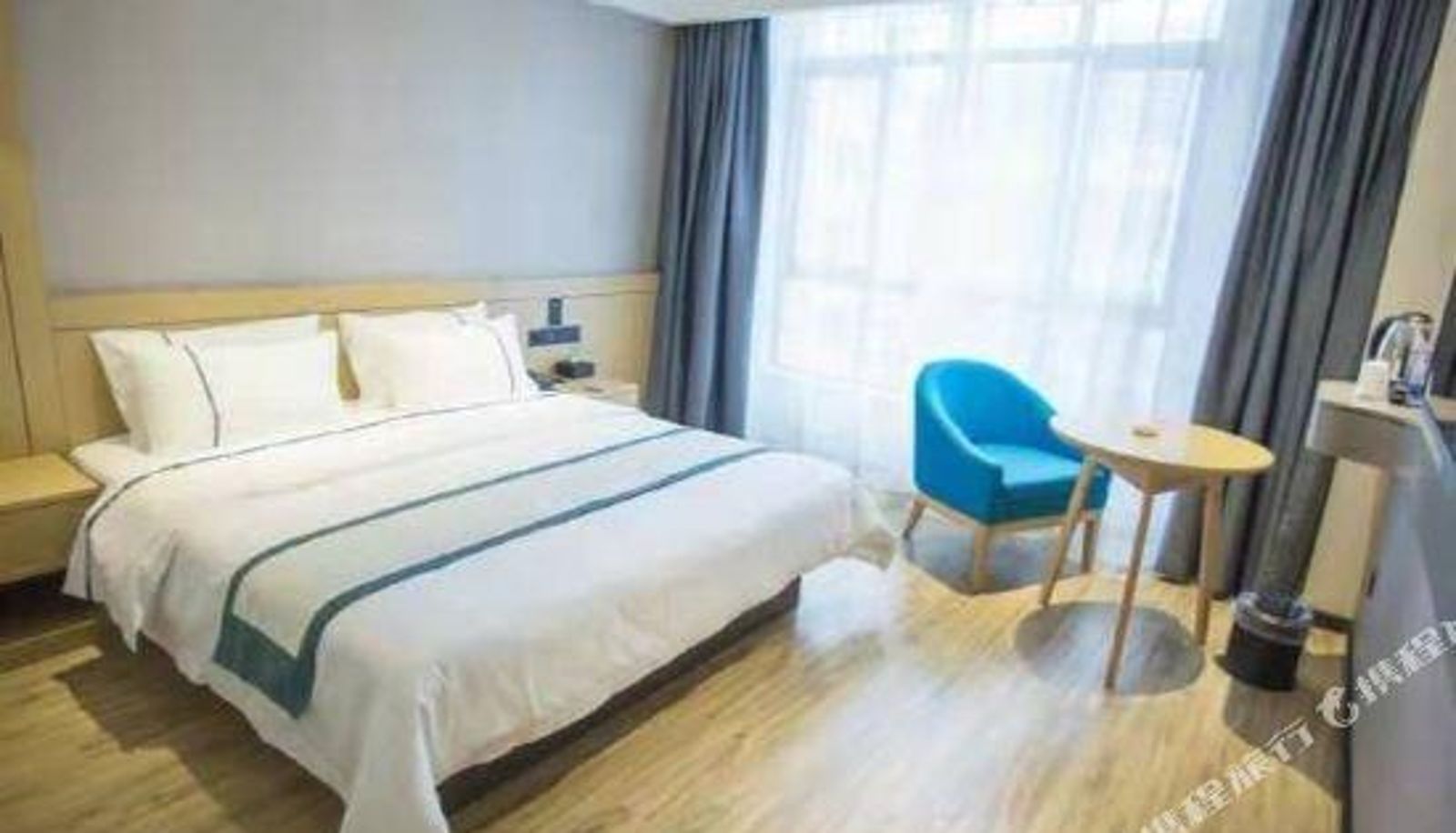 Habitación corporativa - City Comfort Inn