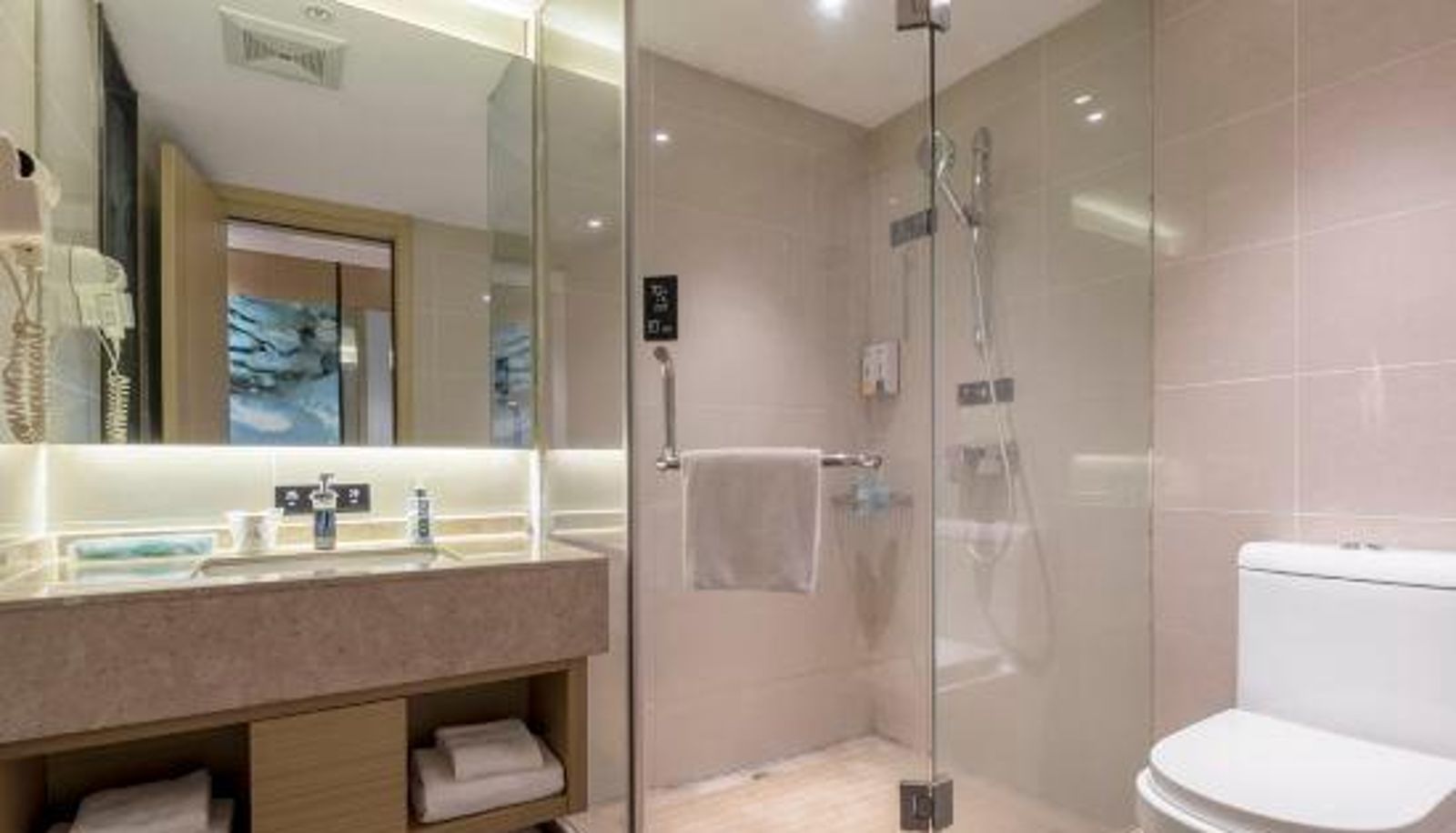 Habitación corporativa - City Comfort Inn