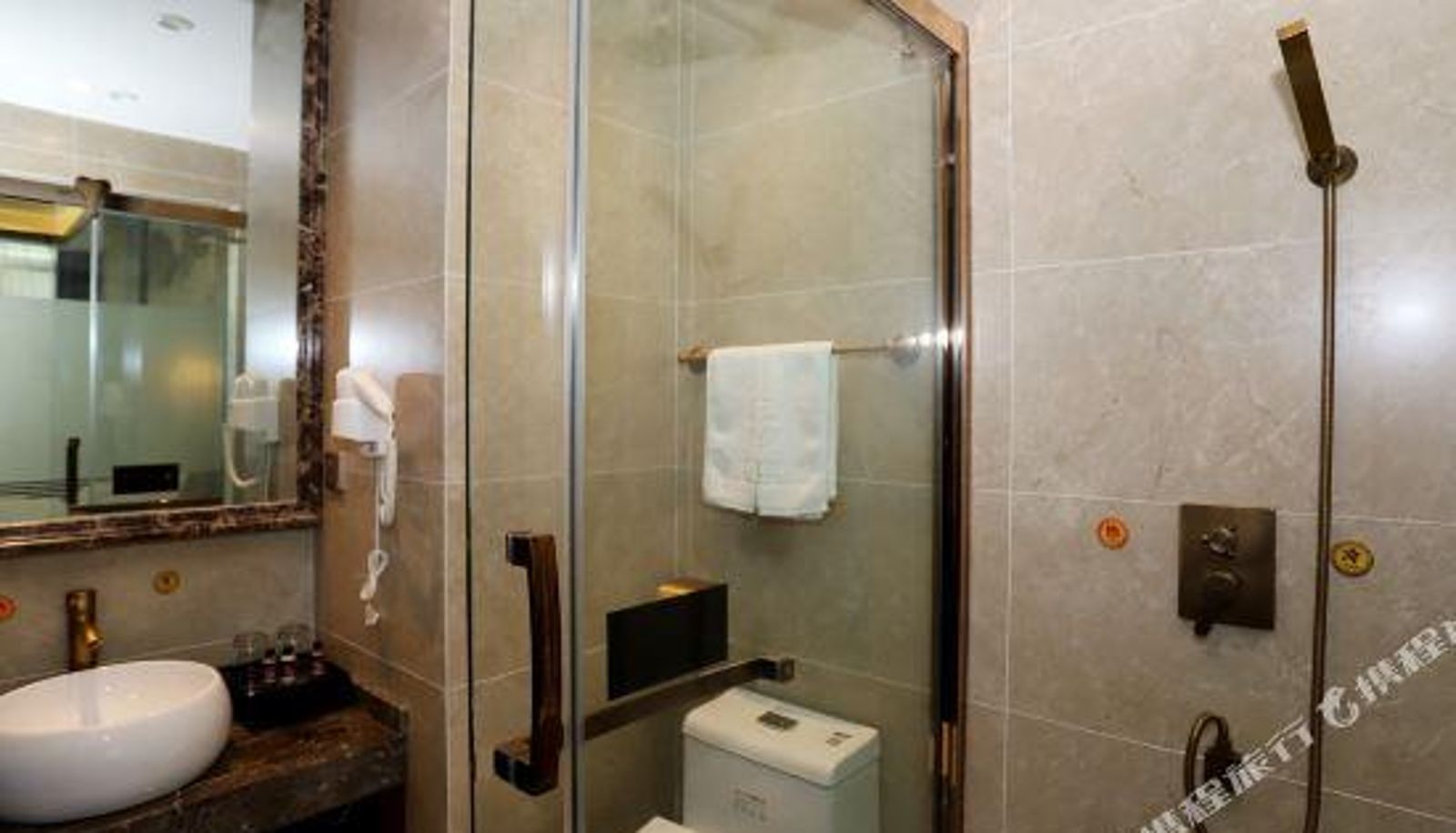 Chambre Business - Qingxu Zhongtang Holiday Hotel