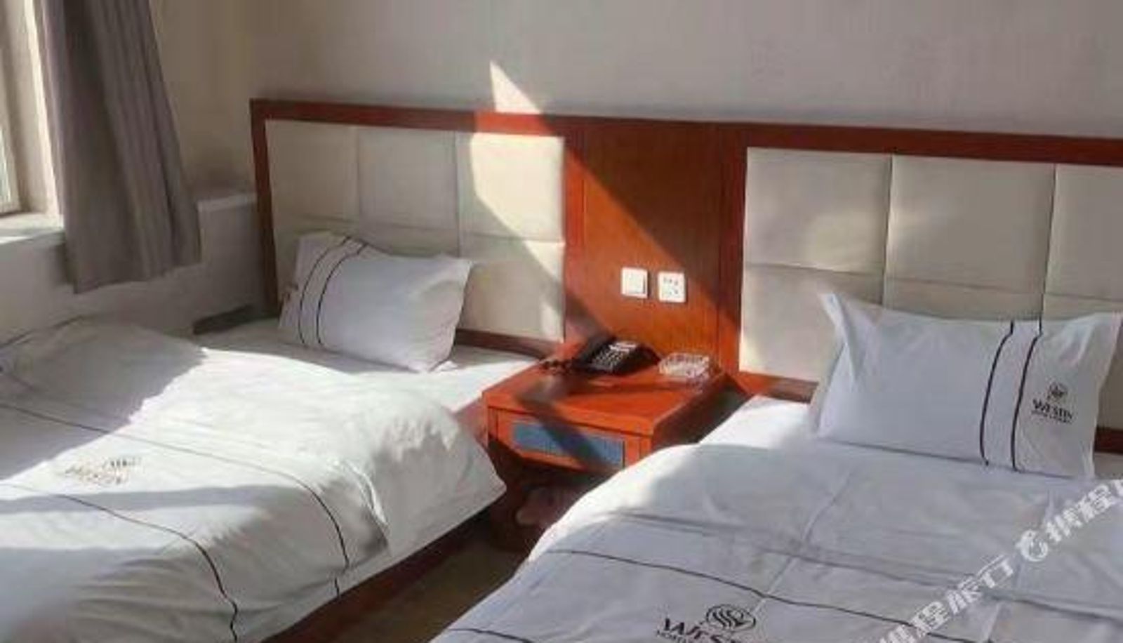 Kamer - Xinyi Business Hotel