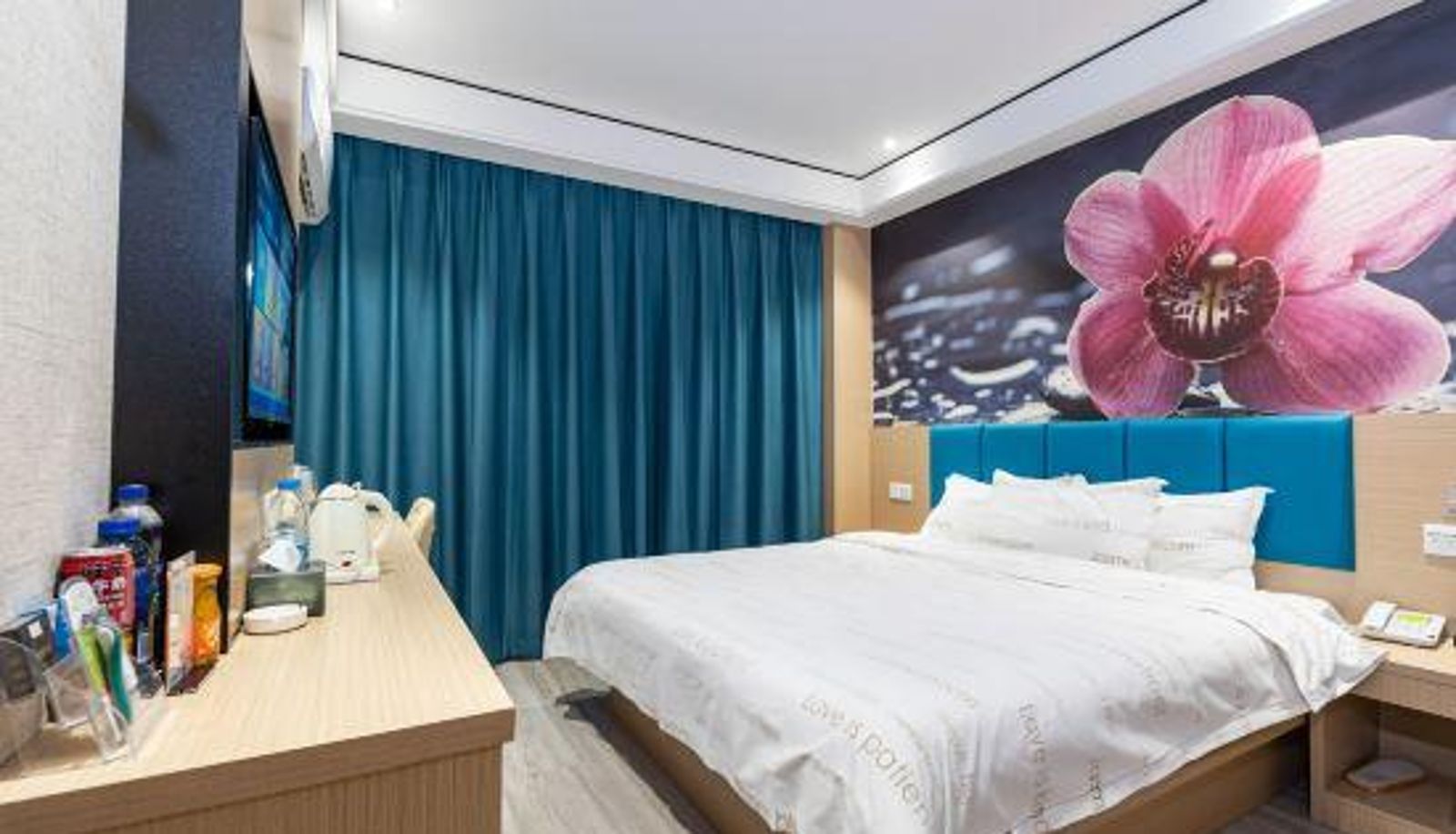 Room - Jasmine Flower Hotel Chain (Dawu Sunshine Jiayuan Branch)