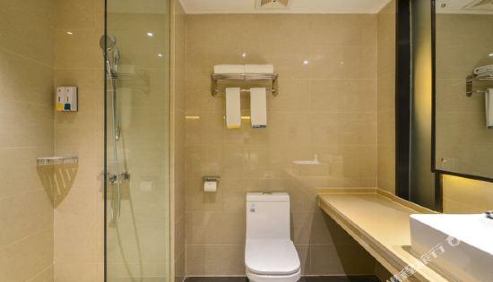 Zimmer - City Comfont Inn (Dawu Yingbin Avenue Store)