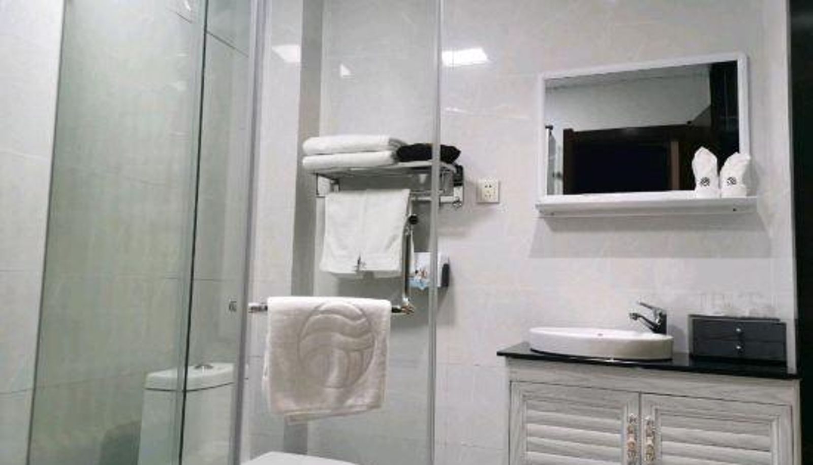 Zimmer - Mercury River International Hotel