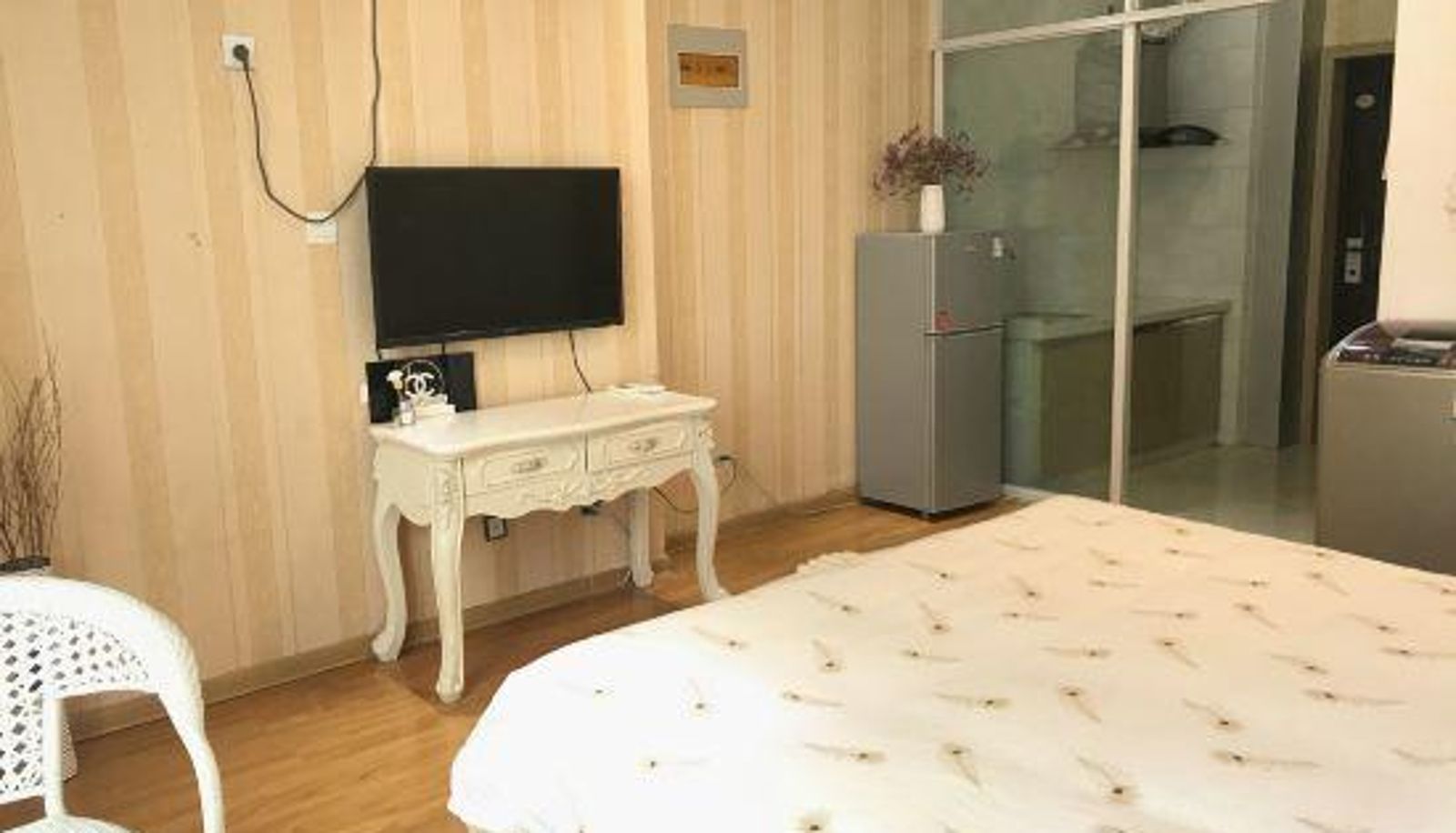 Vista interior - Qingcheng Self-service Apartment (Kaiyuan International Shopping Mall Ever Sleep City Shop)