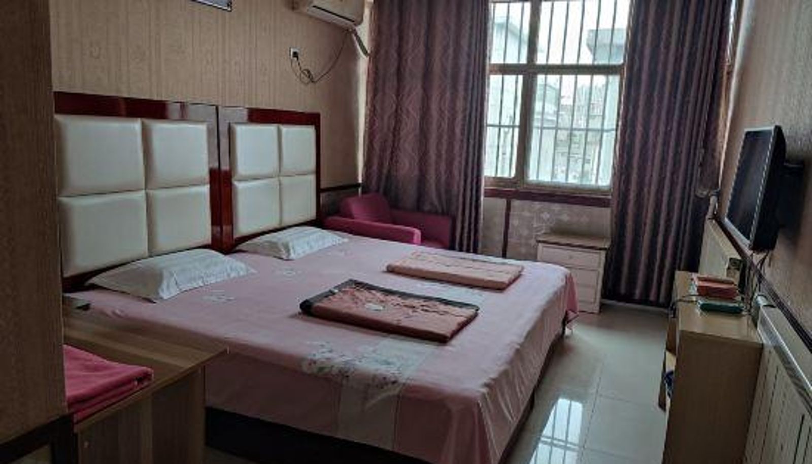 Zimmer - Lanling Liuyecao Business Hotel