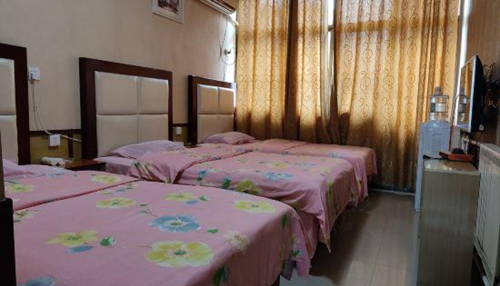 Zimmer - Lanling Liuyecao Business Hotel