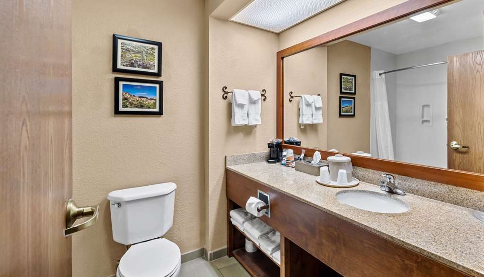 Zimmer - Comfort Inn Benson near Kartchner Caverns