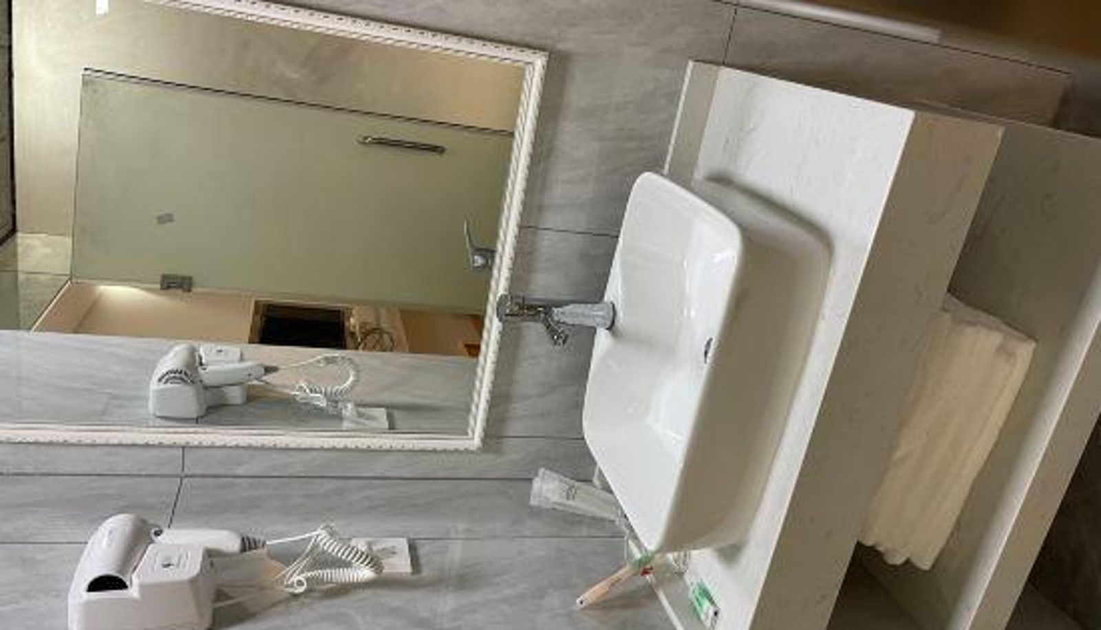 Pokój typu business - Satellite Super Hotel