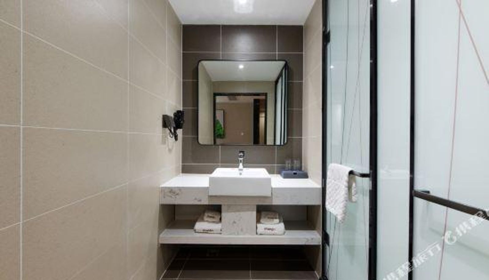 Zimmer - UPANDIN HOTEL