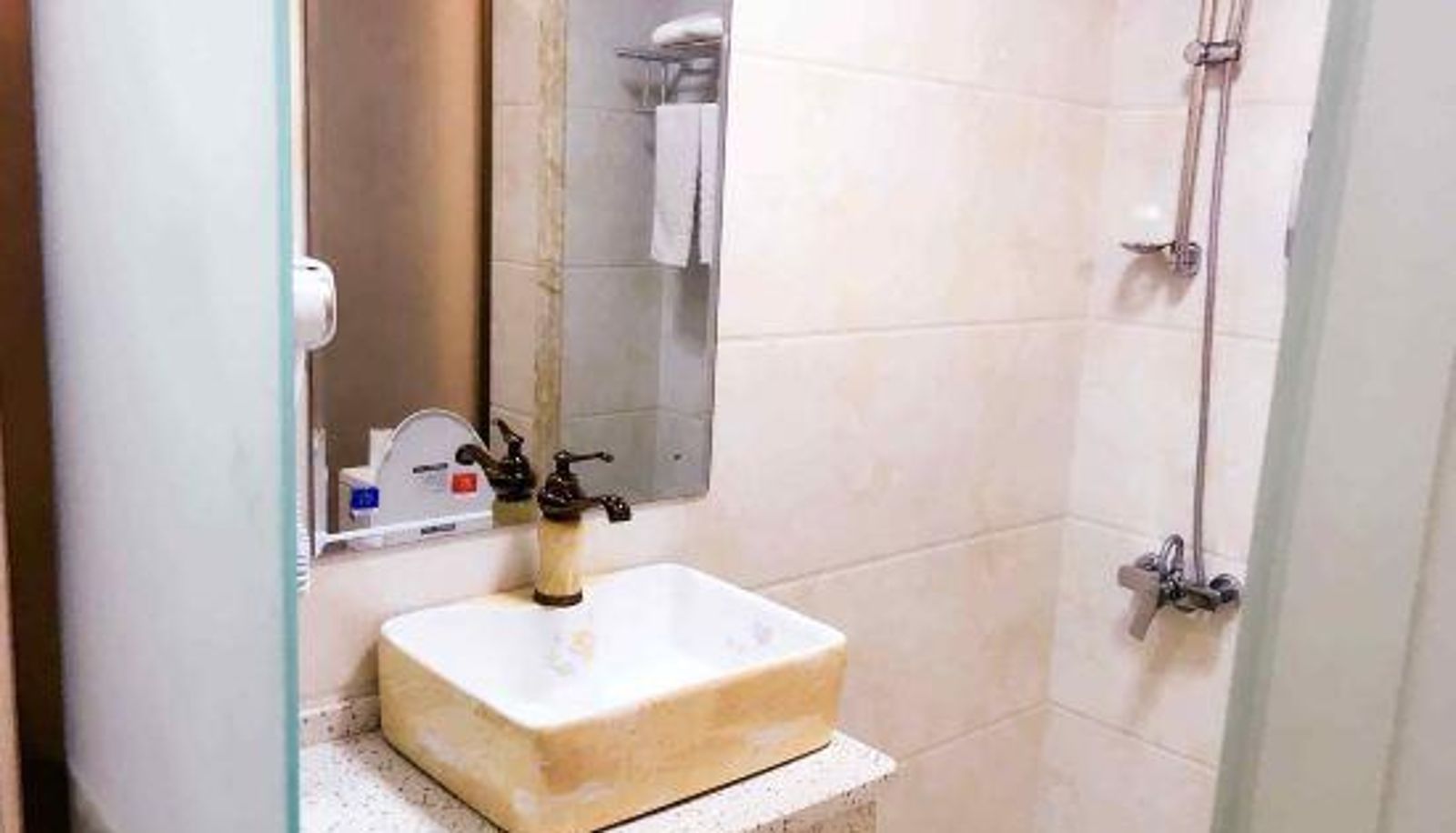 Chambre - Fuyang Fanke Express Hotel (RT-Mart)