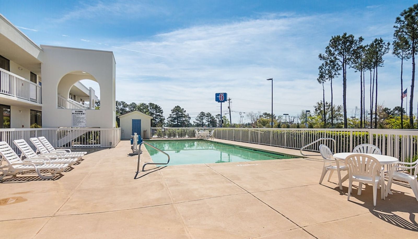 Pool - GA Motel 6 Newnan
