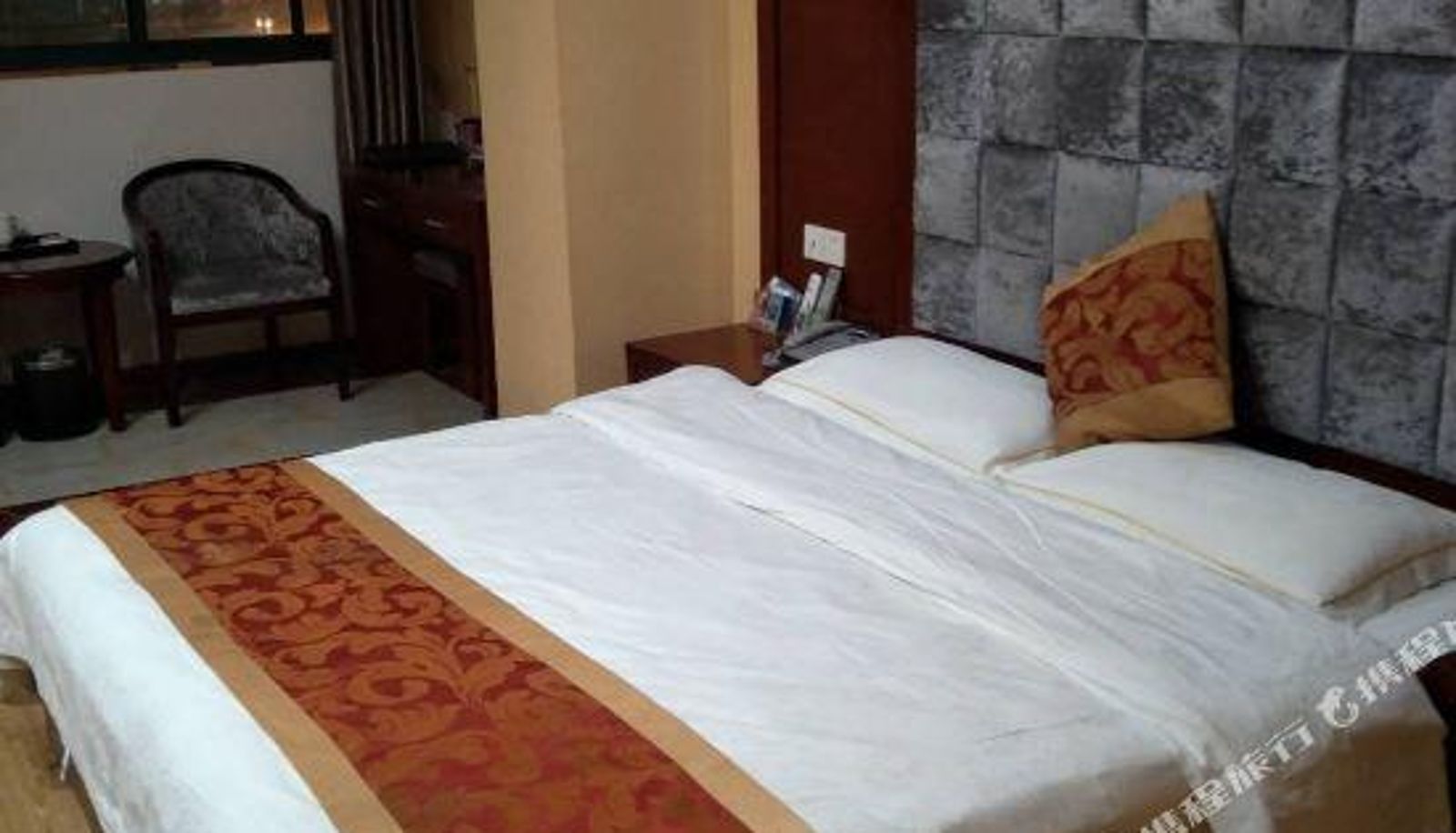 Zimmer - Gushi Yuhuayuan Business Hotel