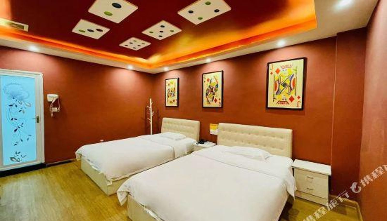 Zimmer - Shuang 'an Hotel (Gushi Youth Theme Store)