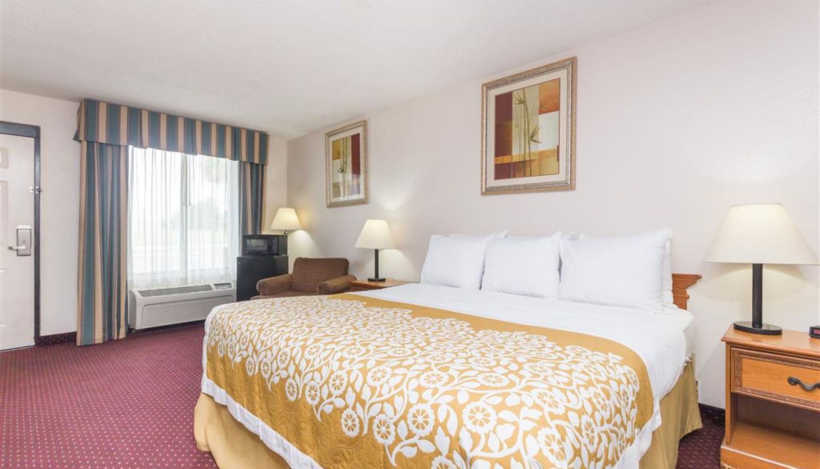 Room - Days Inn by Wyndham Chiefland