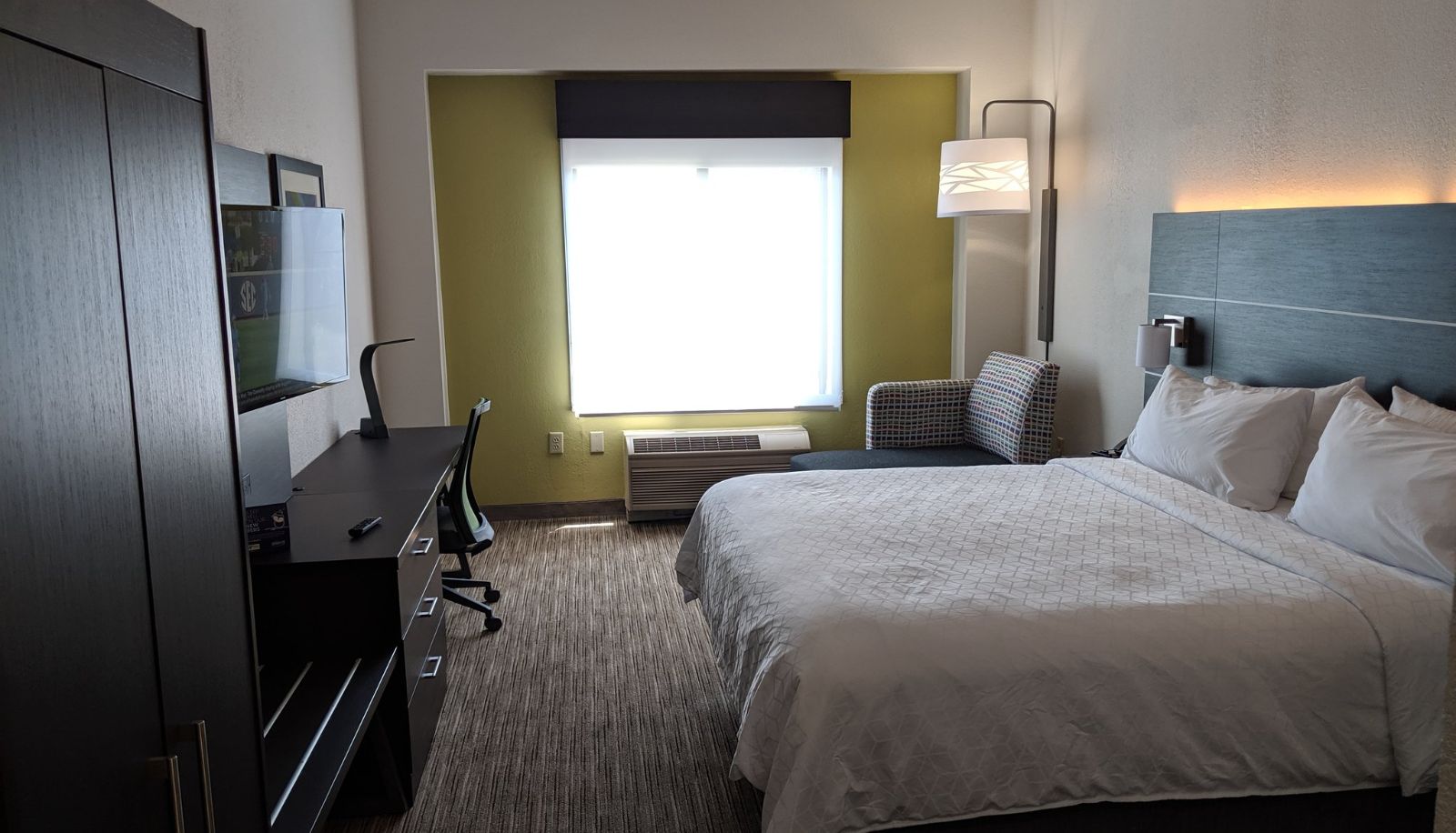 Zimmer - Holiday Inn Express & Suites CHARLOTTE-CONCORD-I-85 by IHG