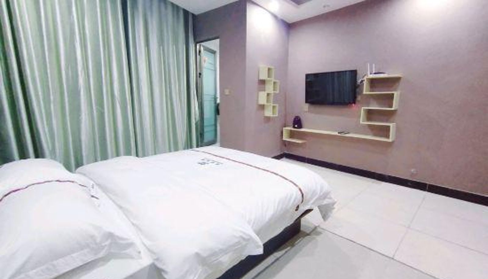 Camera - Afuer Chain Hotel (Leibo East Ring Road Branch)