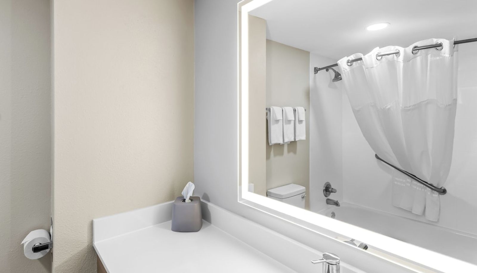Apartment - Holiday Inn Express & Suites CHARLESTON-SOUTHRIDGE by IHG