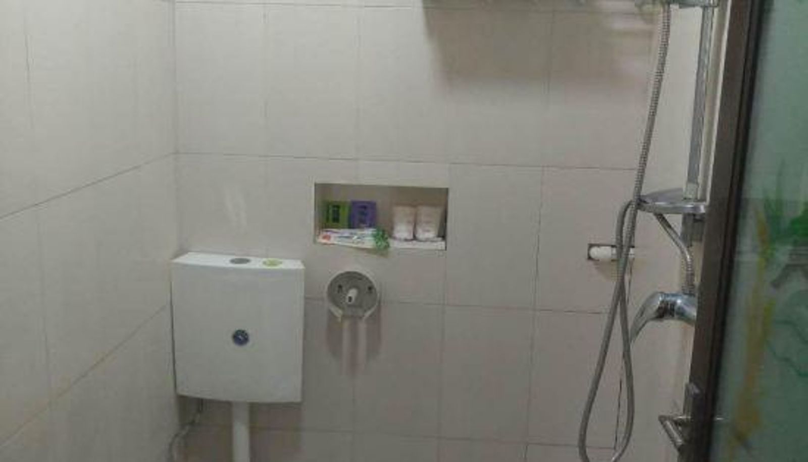 Kamer - Home Convenient Hotel (Debao Xinlong Branch)