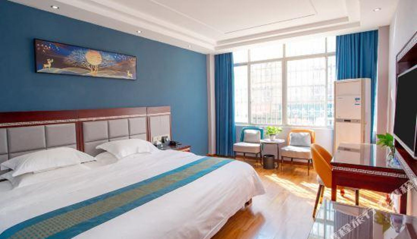 Camera business - Huichang Weisu Chain Hotel (Traditional Chinese Medicine Hospital)