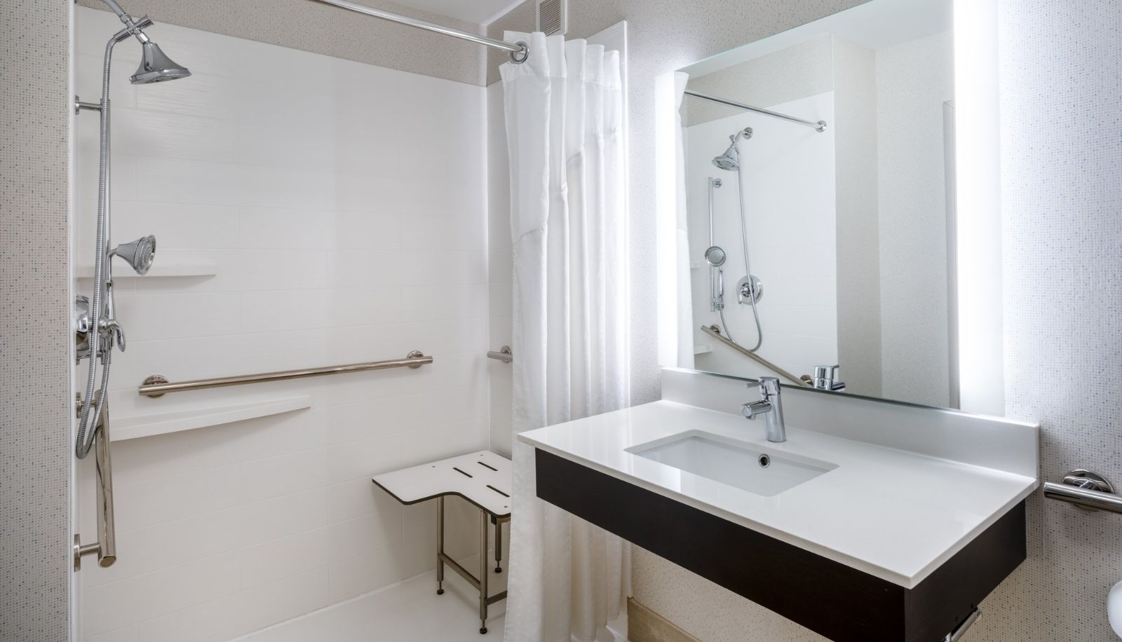 Room - Holiday Inn Express CORYDON by IHG