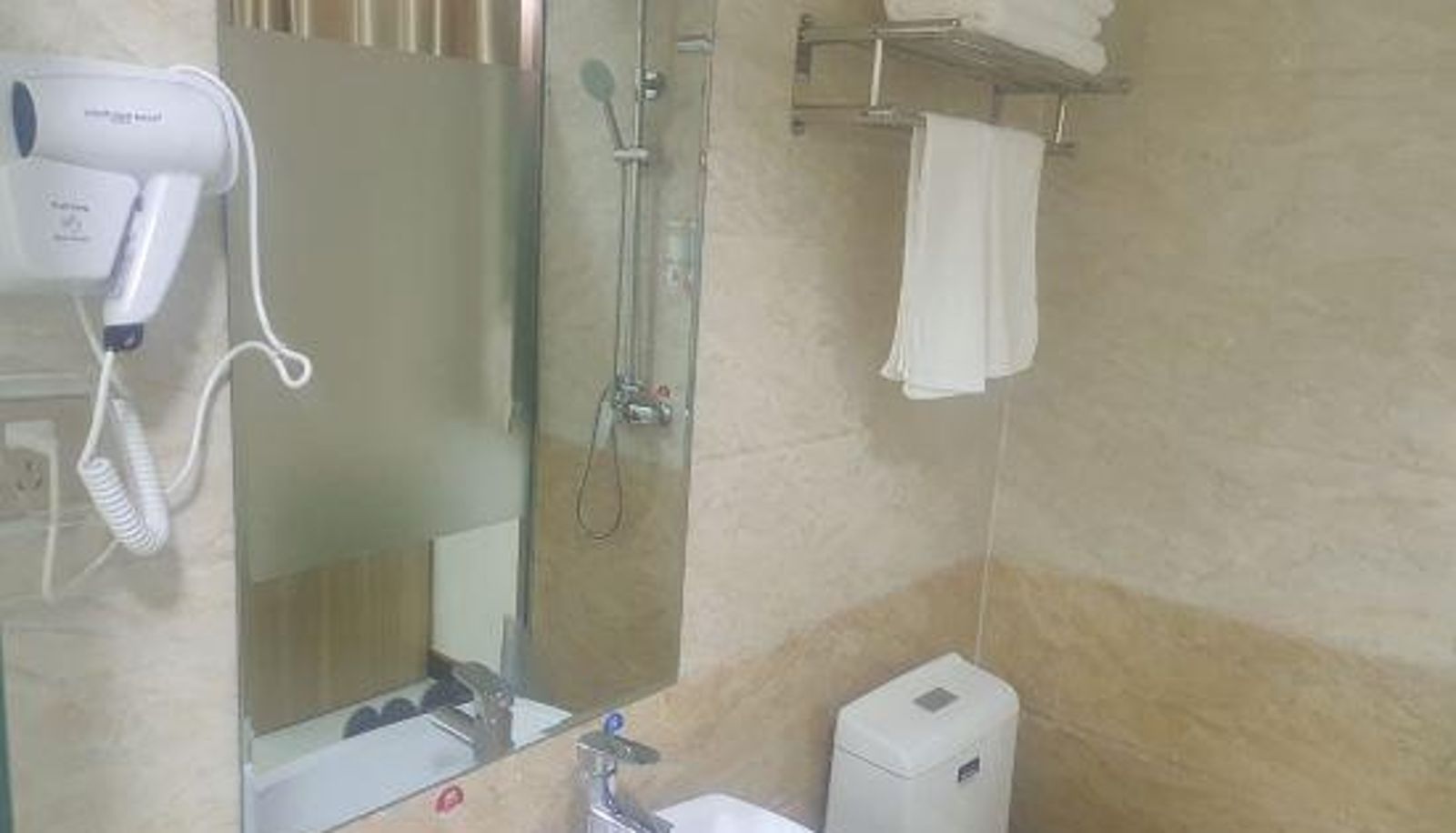 Julu Orange Express Hotel