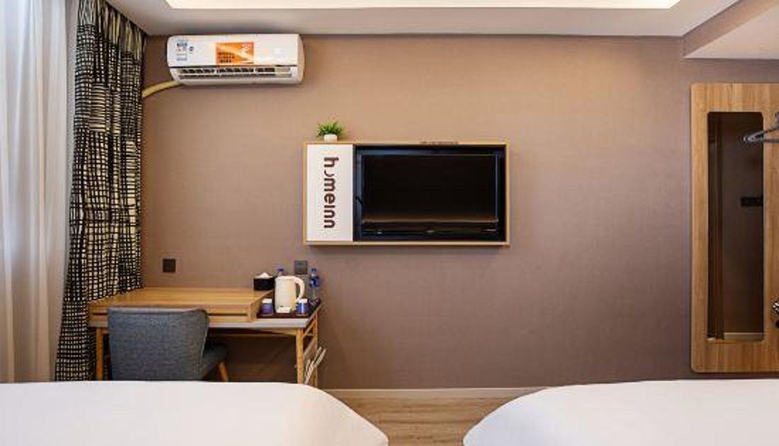 Zimmer - Lechao Hotel (Shengda University)