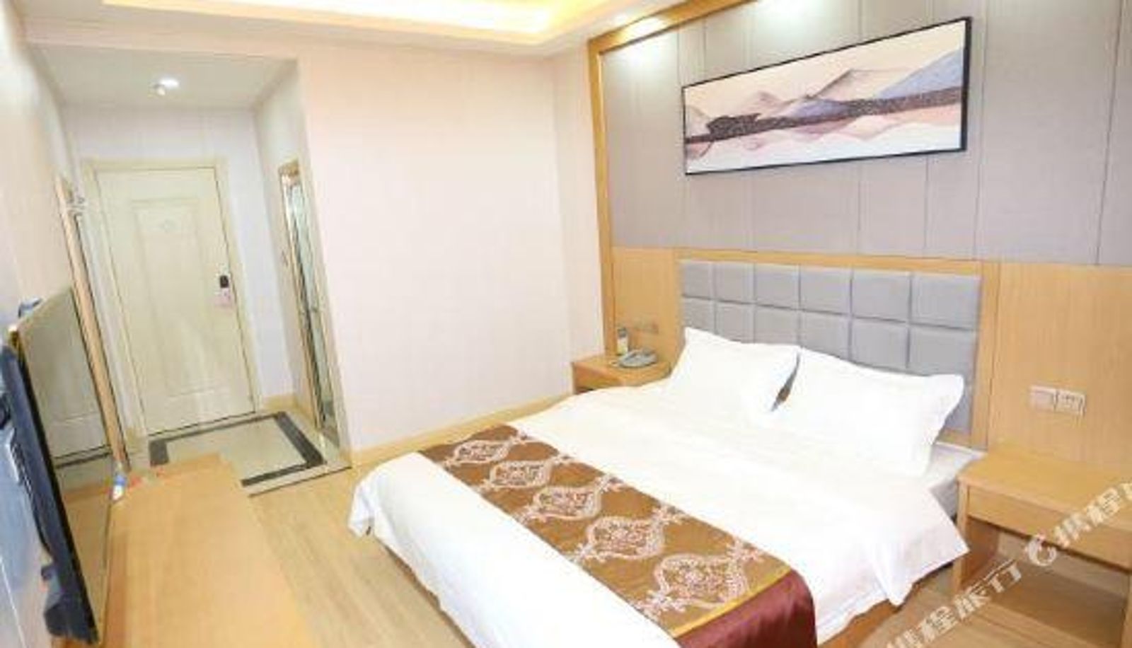 Camera - Xinzheng Youjia Business Hotel