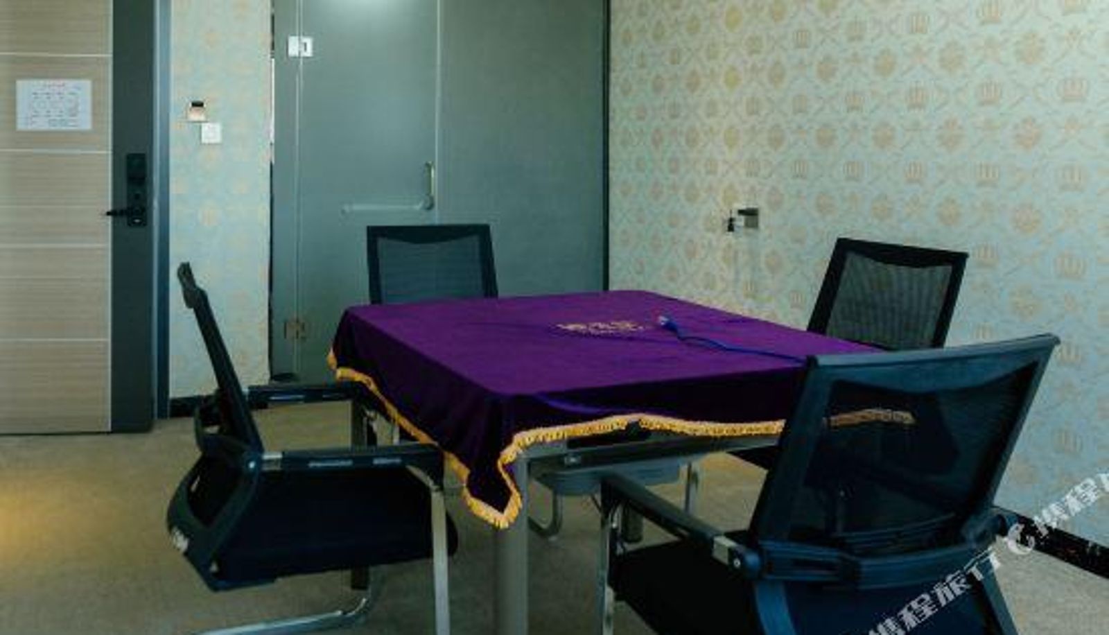 Zimmer - Xinzheng Slow Life Theme Hotel (Shengda Economic and Trade College Baoxiang Temple Branch)