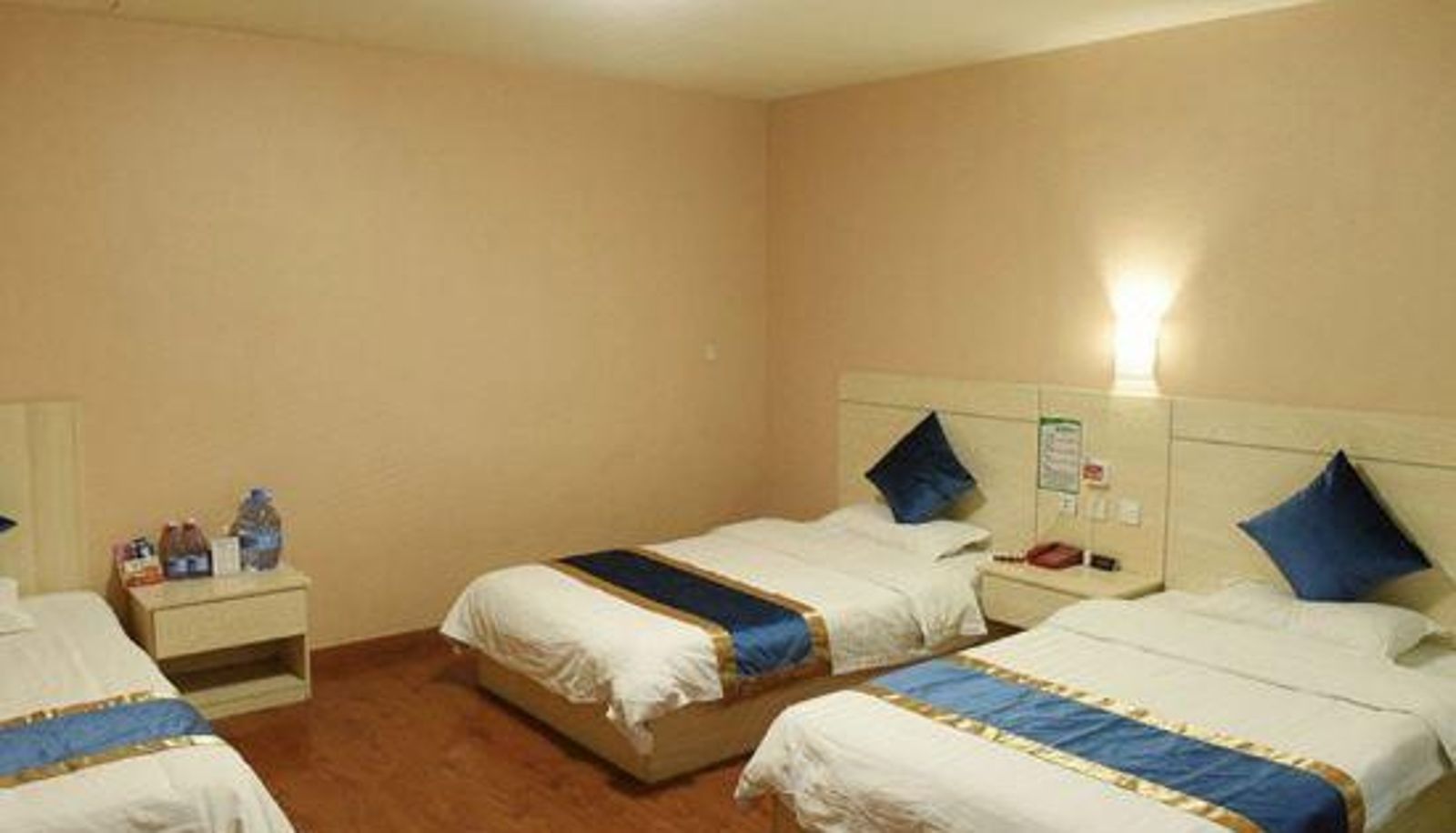 Room - Xinzheng Lianjing Hotel