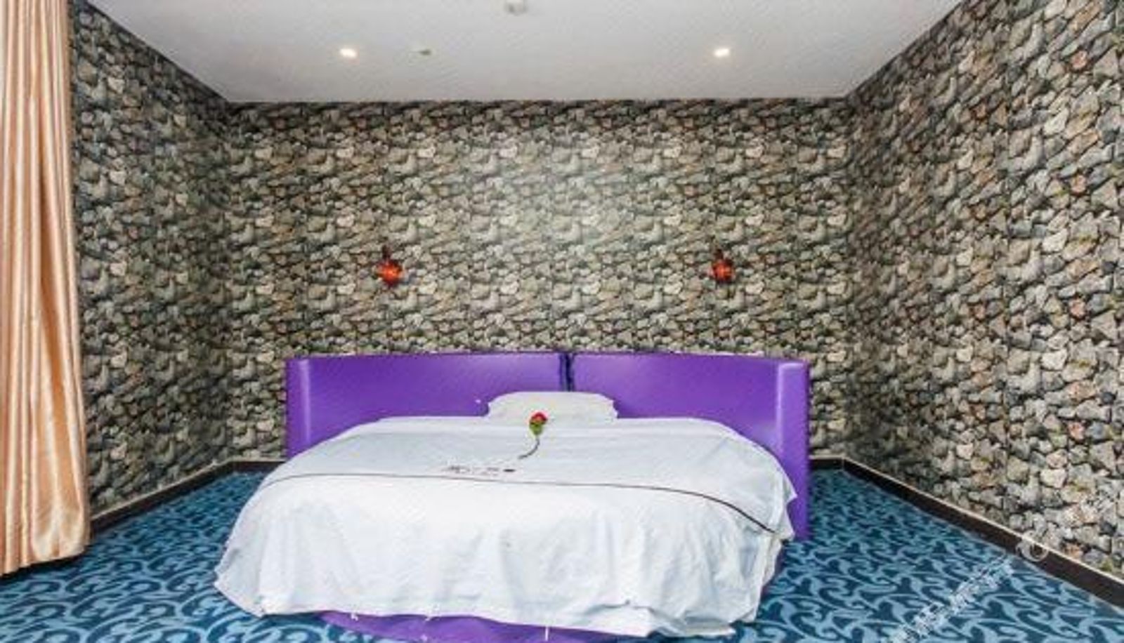 Camera - Xinzheng Bilawu Style Theme Hotel