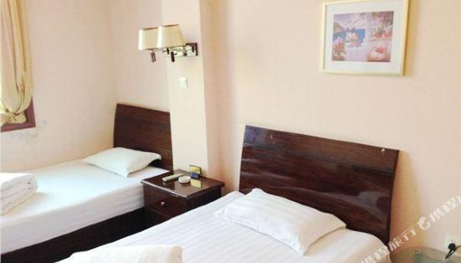 Kamer - Shangluoxiangtai Hotel