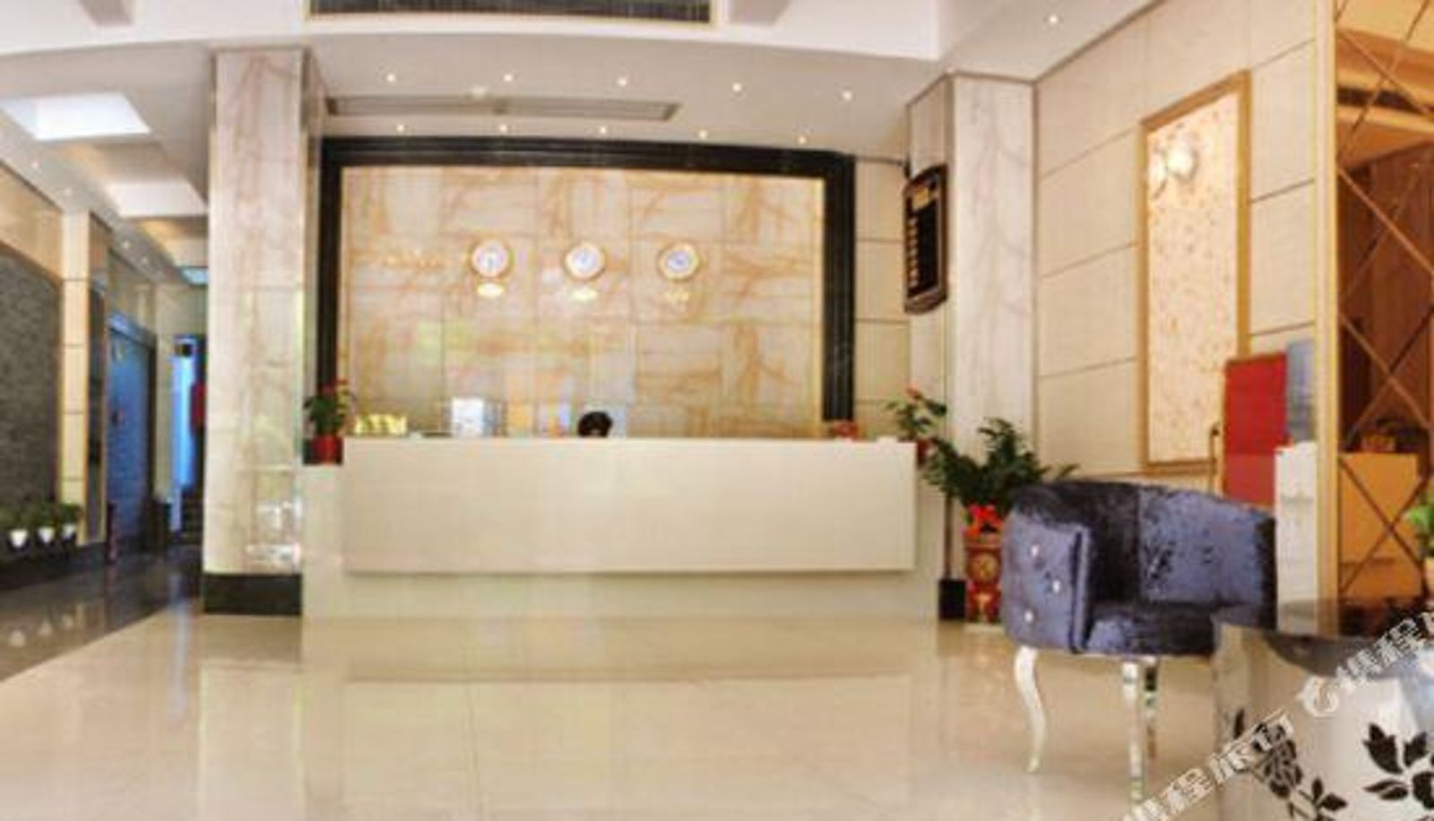 Receptie - Gemeng Hotel