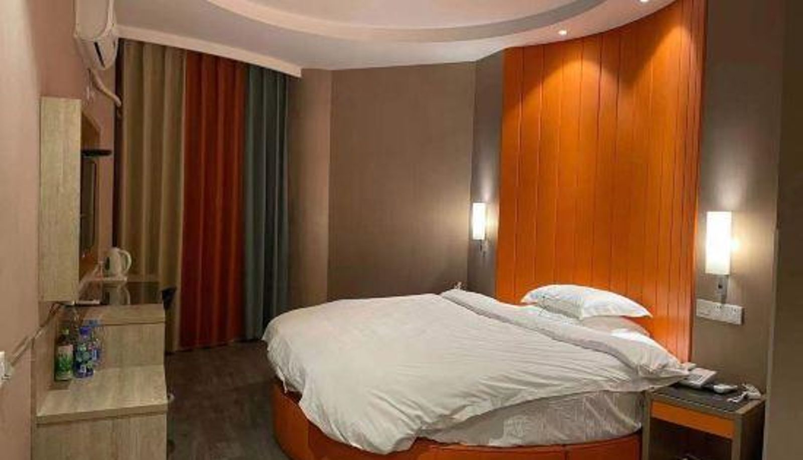 Widok wnętrza - Orange Fruit Hotel (Xinmi Songshan Avenue Coach Station)