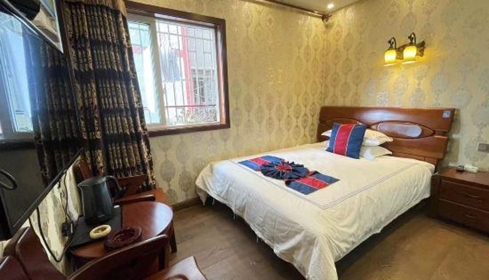 Zimmer - Kangding Old Street Customs Hotel