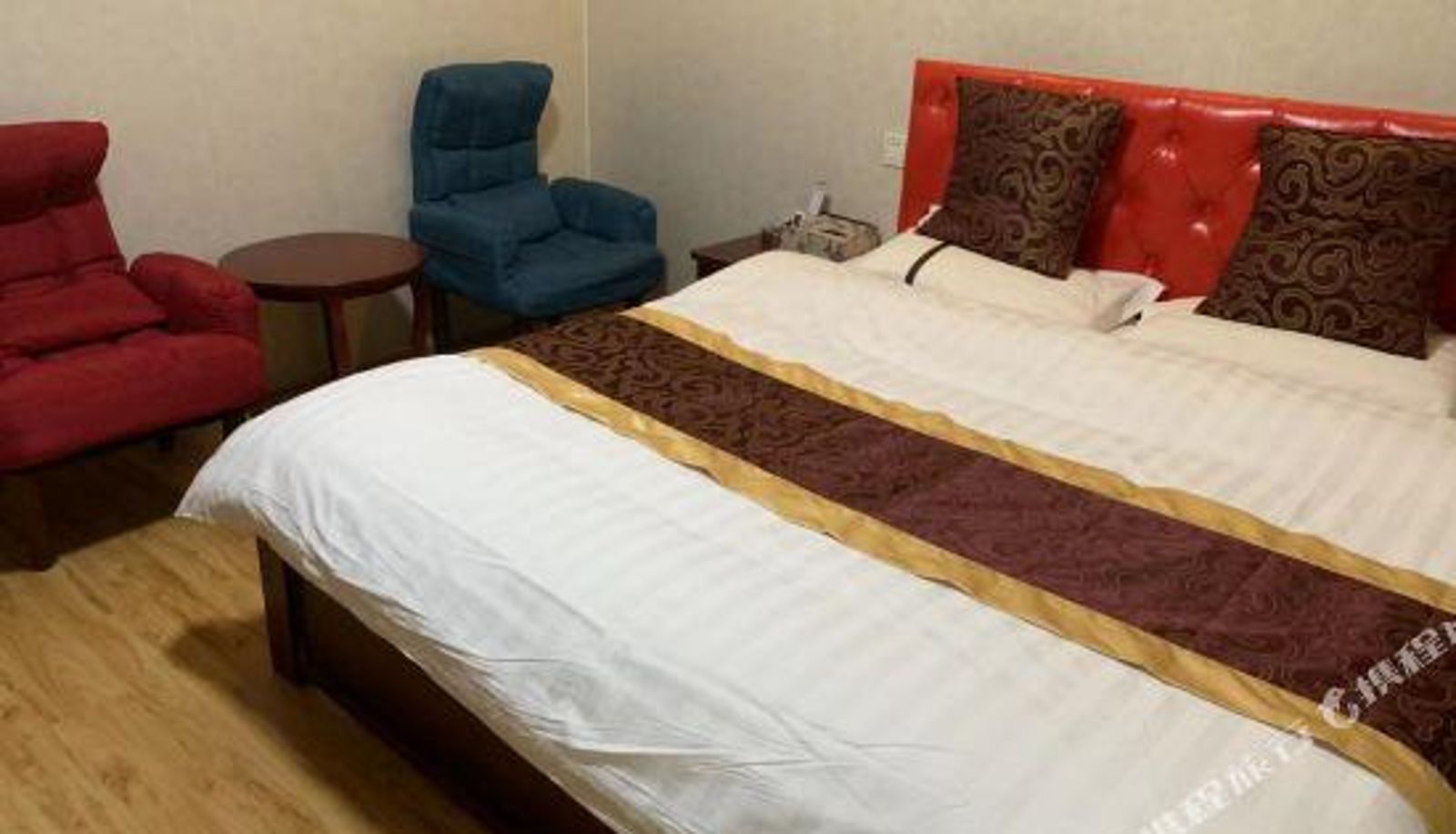 Camera - Gaoyou Jingtaiyuan Hotel