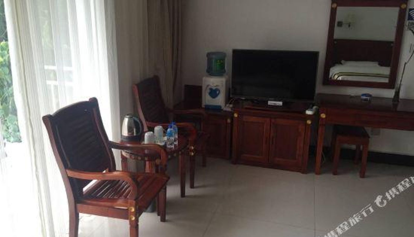 Kamer - Mangshi Jiayuan Hotel