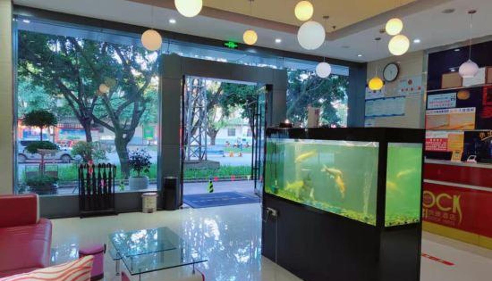 Rezeption - Multi Guest Express Hotel (Pu'er Flagship Store)