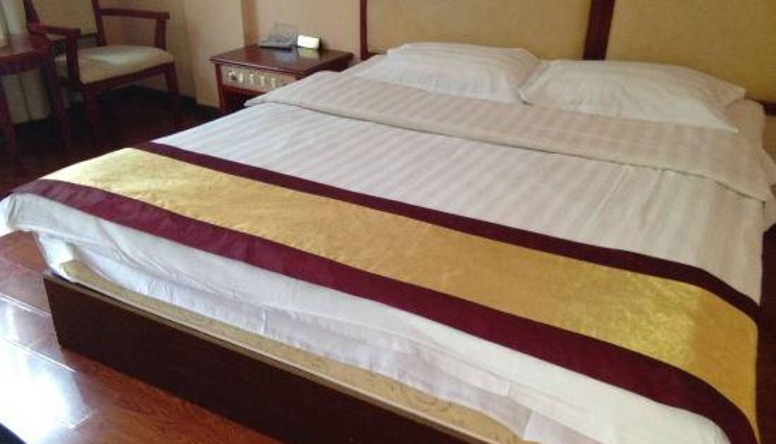 Widok wnętrza - Pu'er Guoyu Hotel
