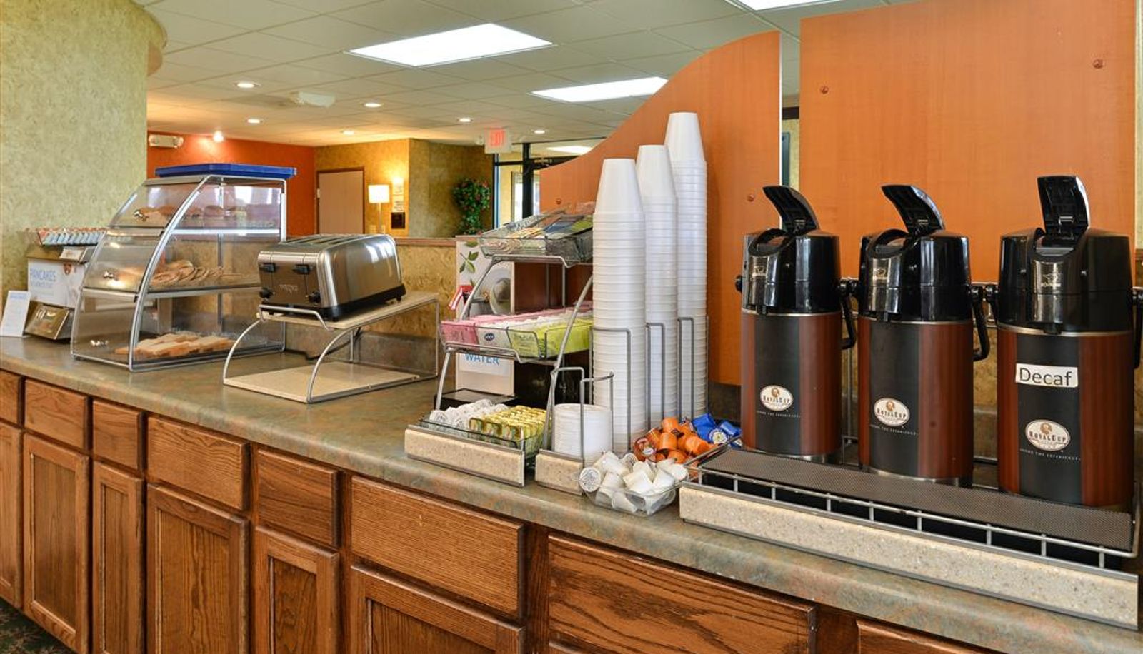 Restaurant - MS Americas Best Value Inn West Point