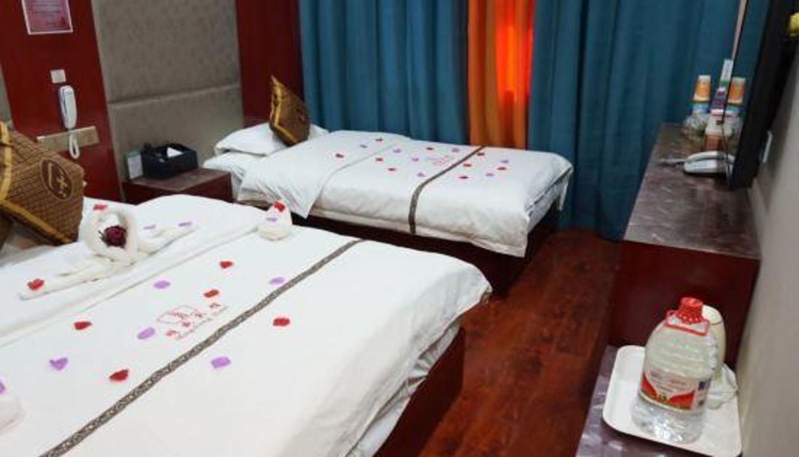 Camera - Q Plus Linxia Ming Shing Hotel