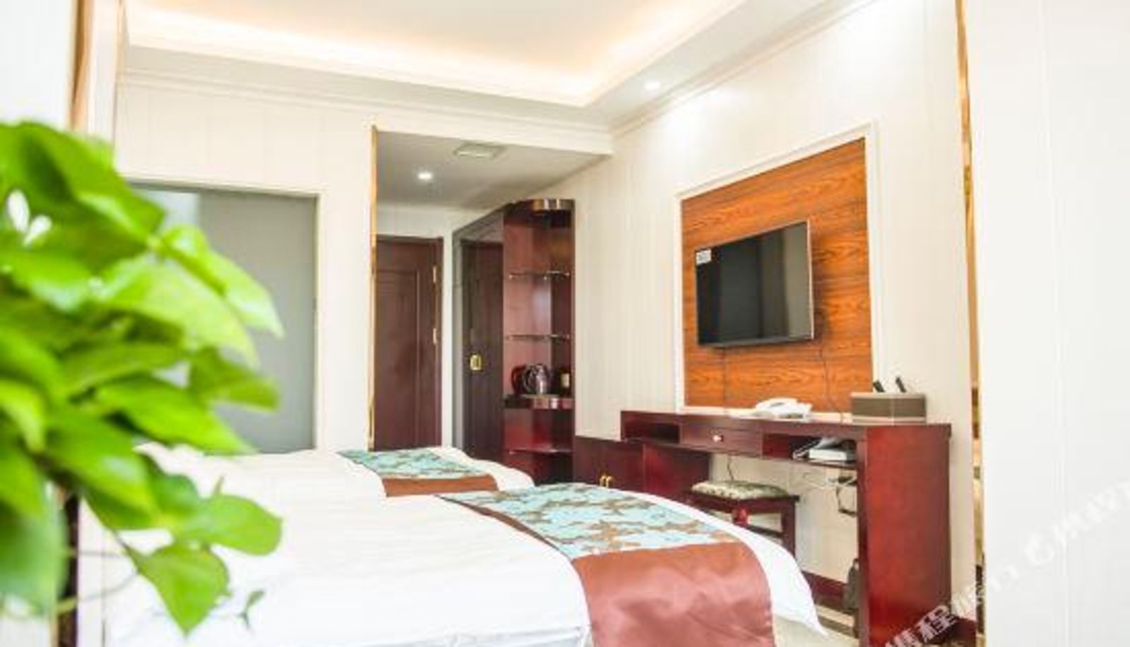 Camera - Linxia Yibaidu Business Hotel