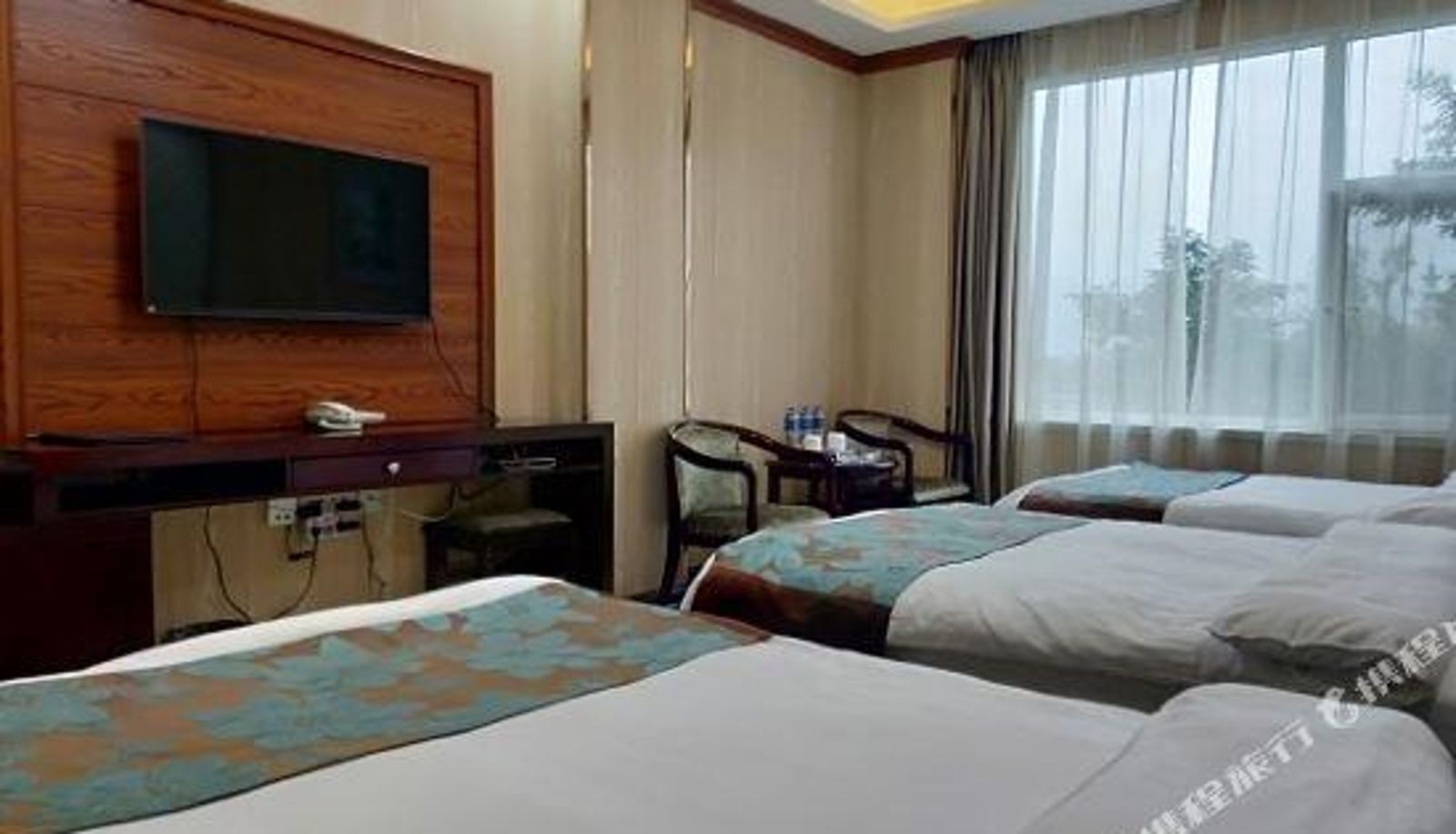 Camera - Linxia Yibaidu Business Hotel