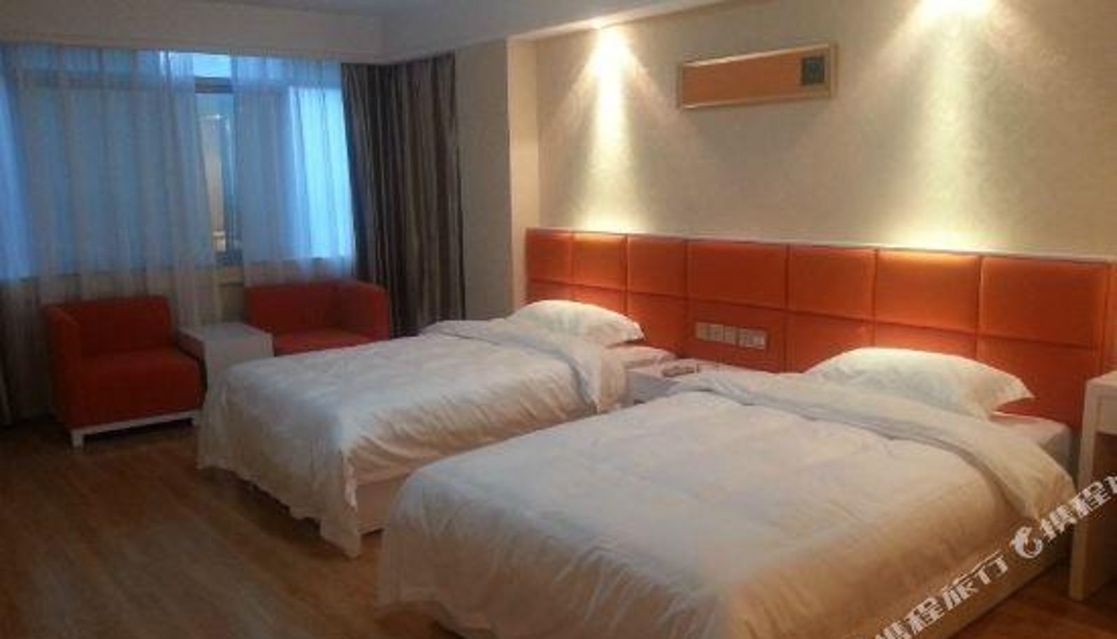 Zimmer - Rui Jing Li Jiang Fashion Hotel