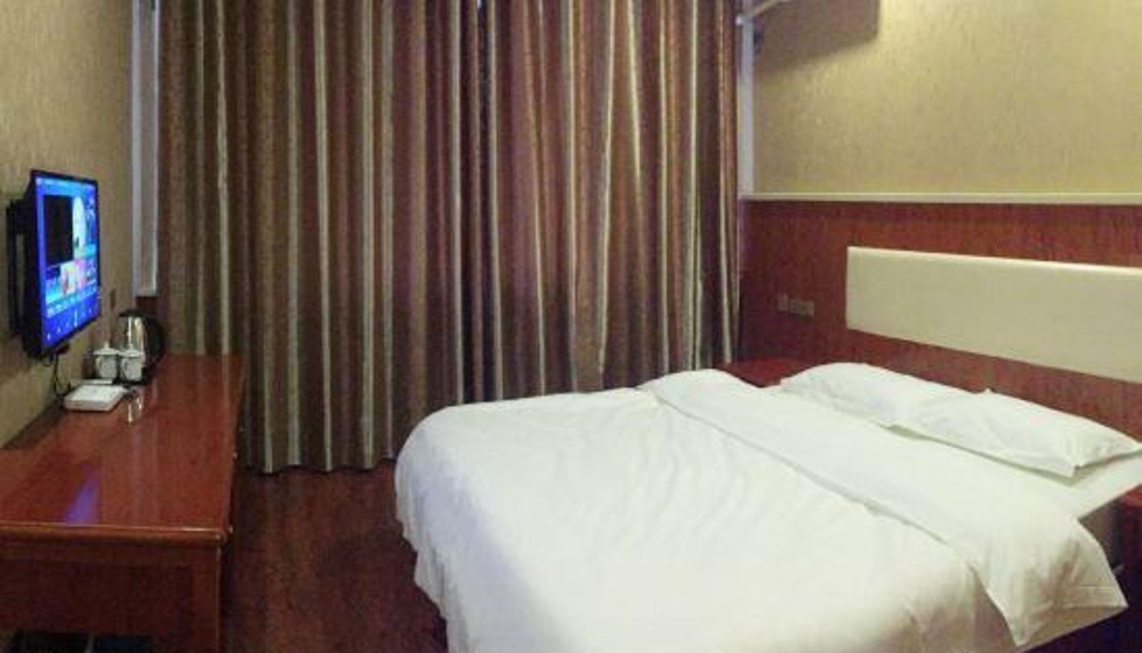Room - Xiaoyi Kangfa Hotel