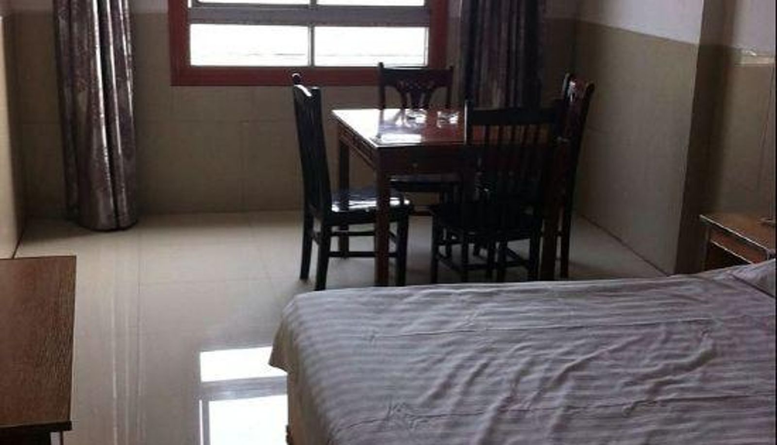 Camera - Baiyun Hostel