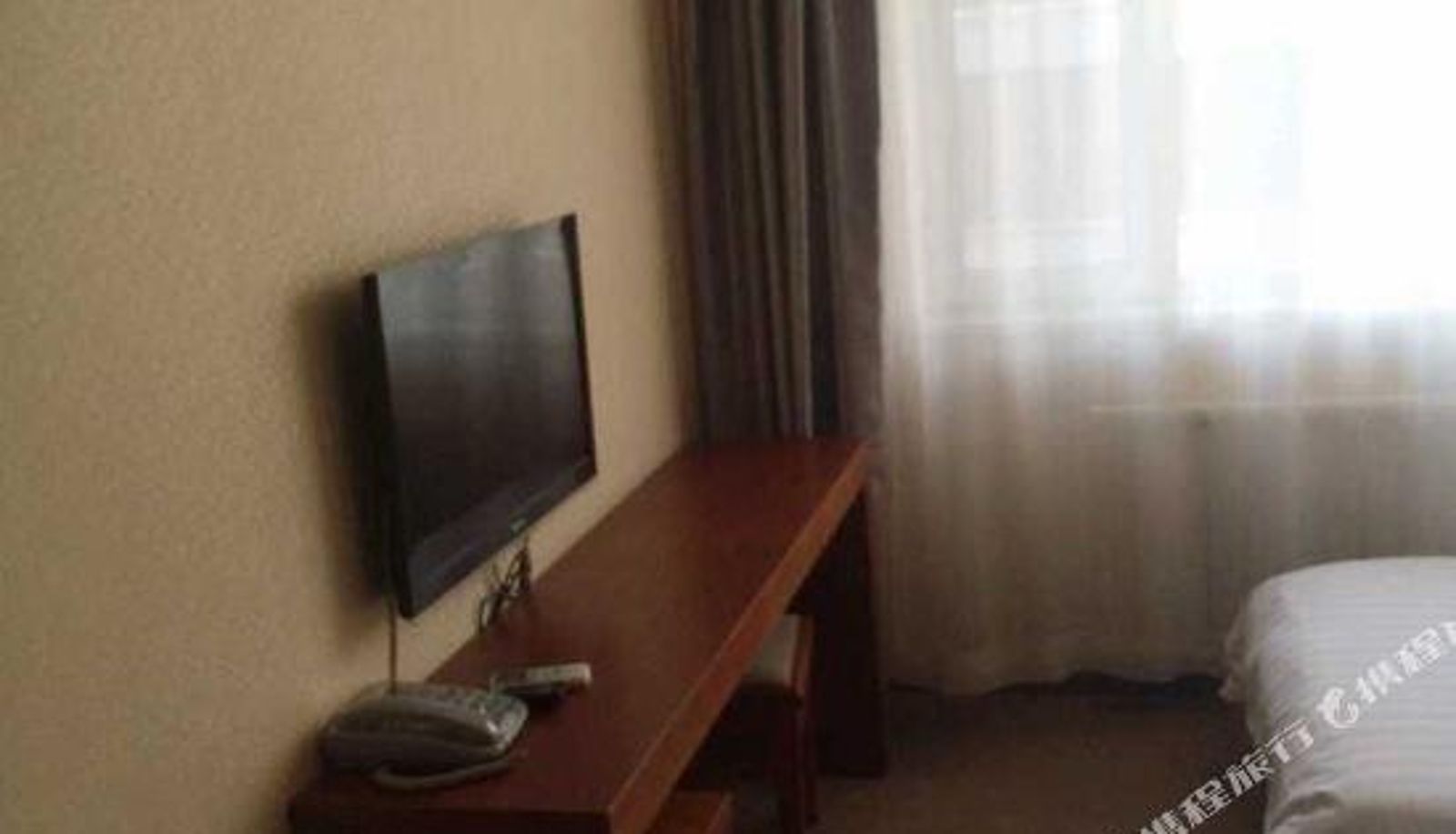 Room - Junyue Express Hotel