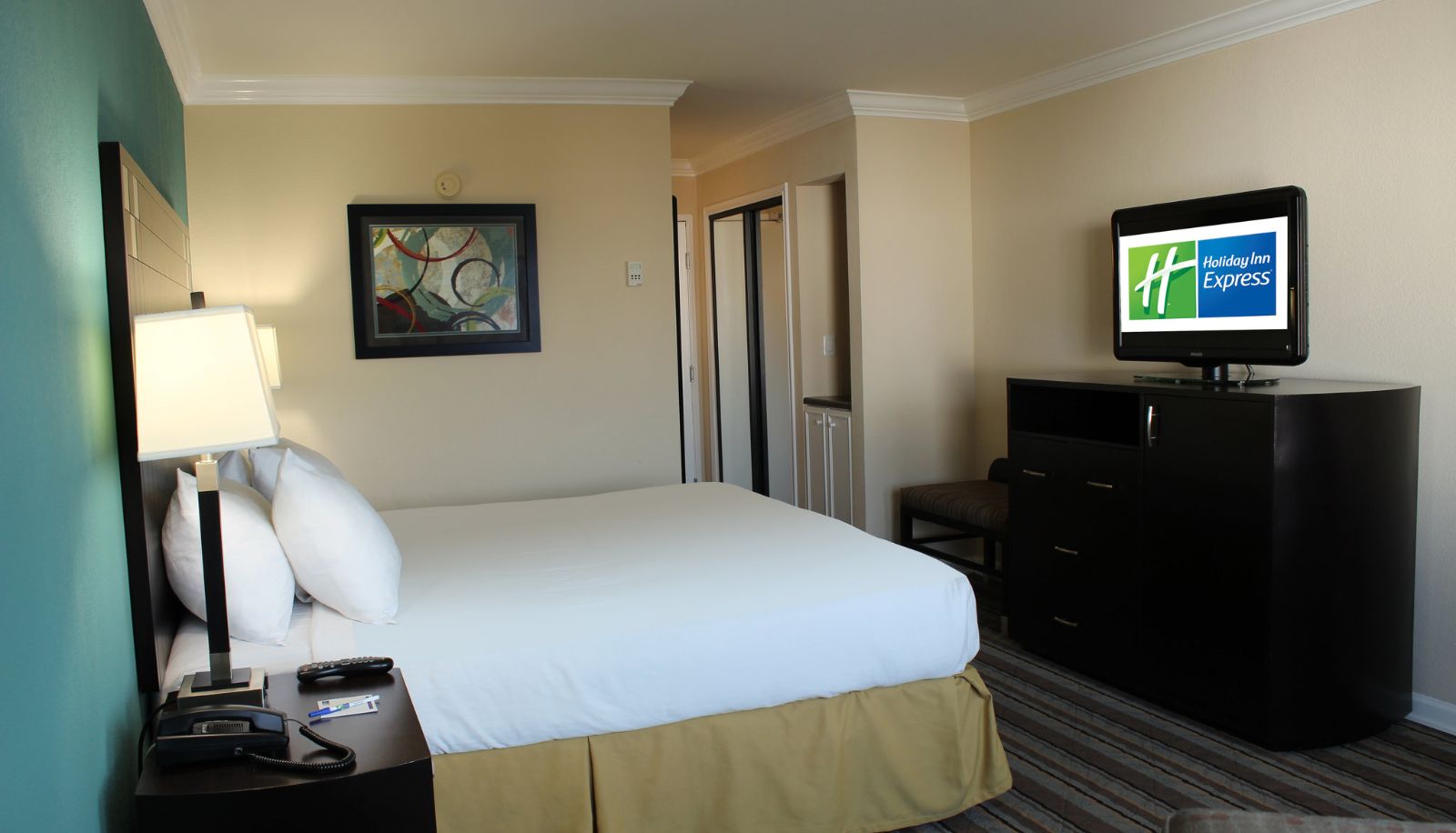Zimmer - Holiday Inn Express VAN NUYS by IHG