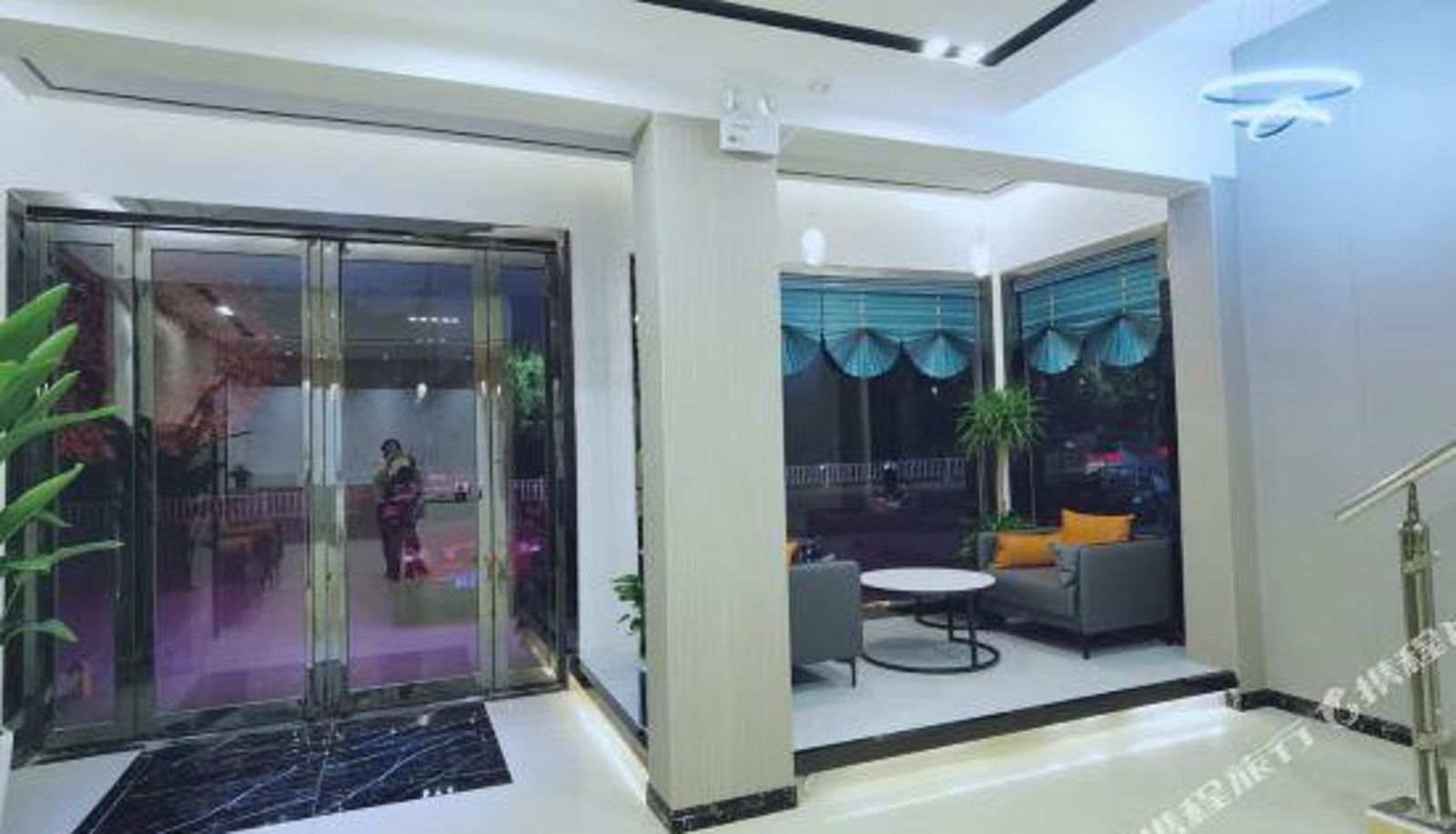 Rezeption - Shangnuo City Hotel (Xindong Building Material City Store)