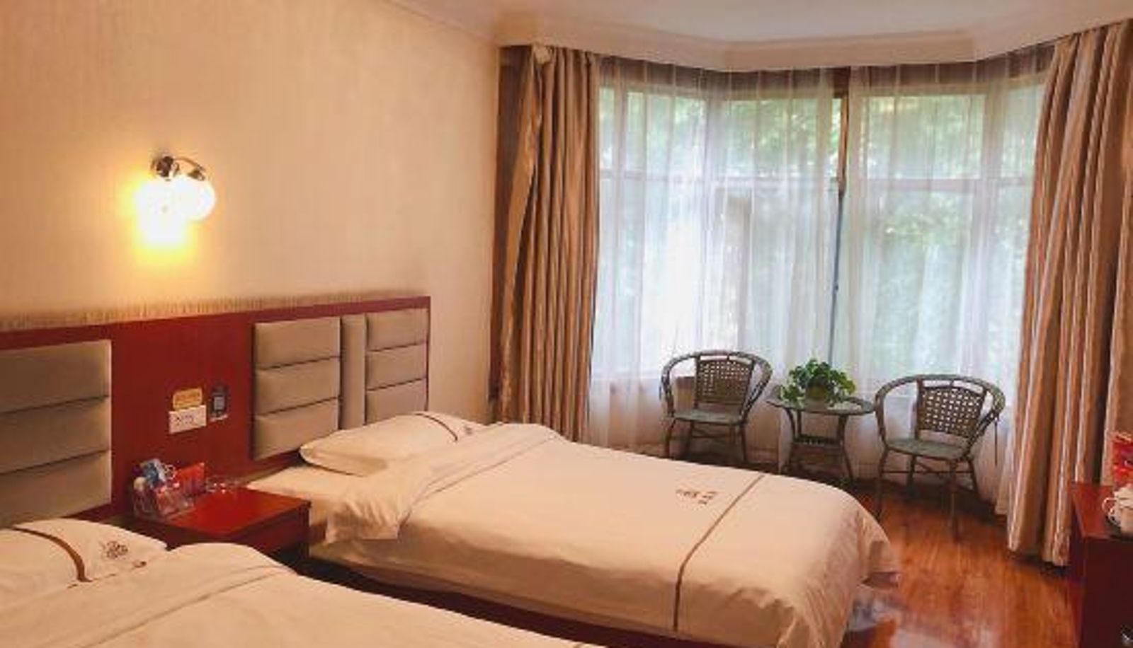 Zimmer - Ruxinjia Holiday Hotel (Pingdingshan Railway Station)